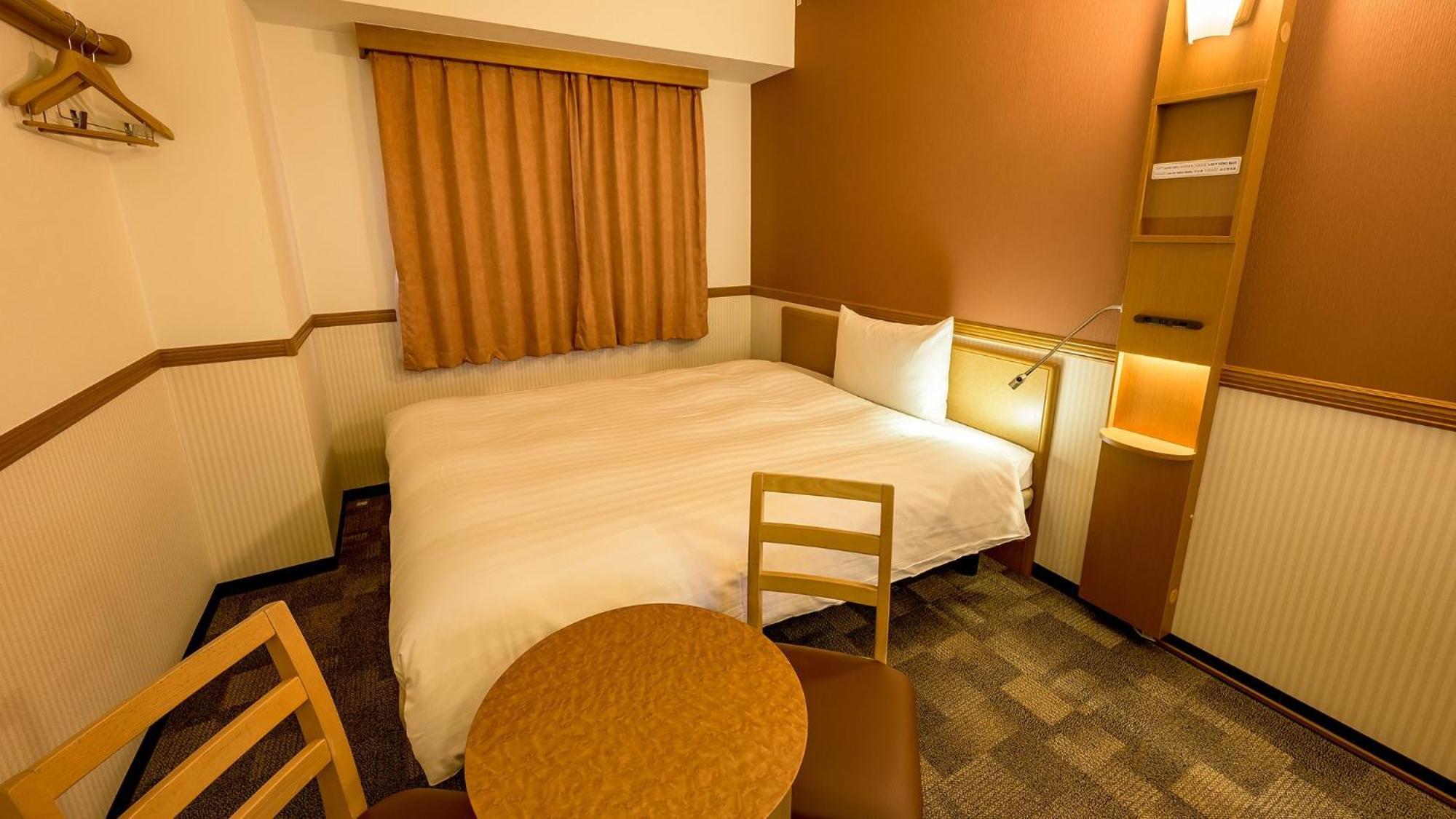 Toyoko Inn Yamagata-Eki Nishi-Guchi Yamagata  Rum bild