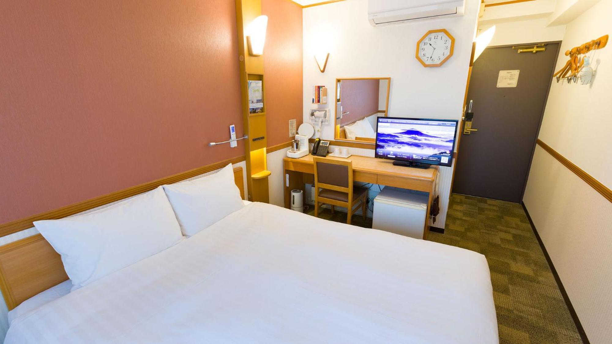 Toyoko Inn Yamagata-Eki Nishi-Guchi Yamagata  Rum bild