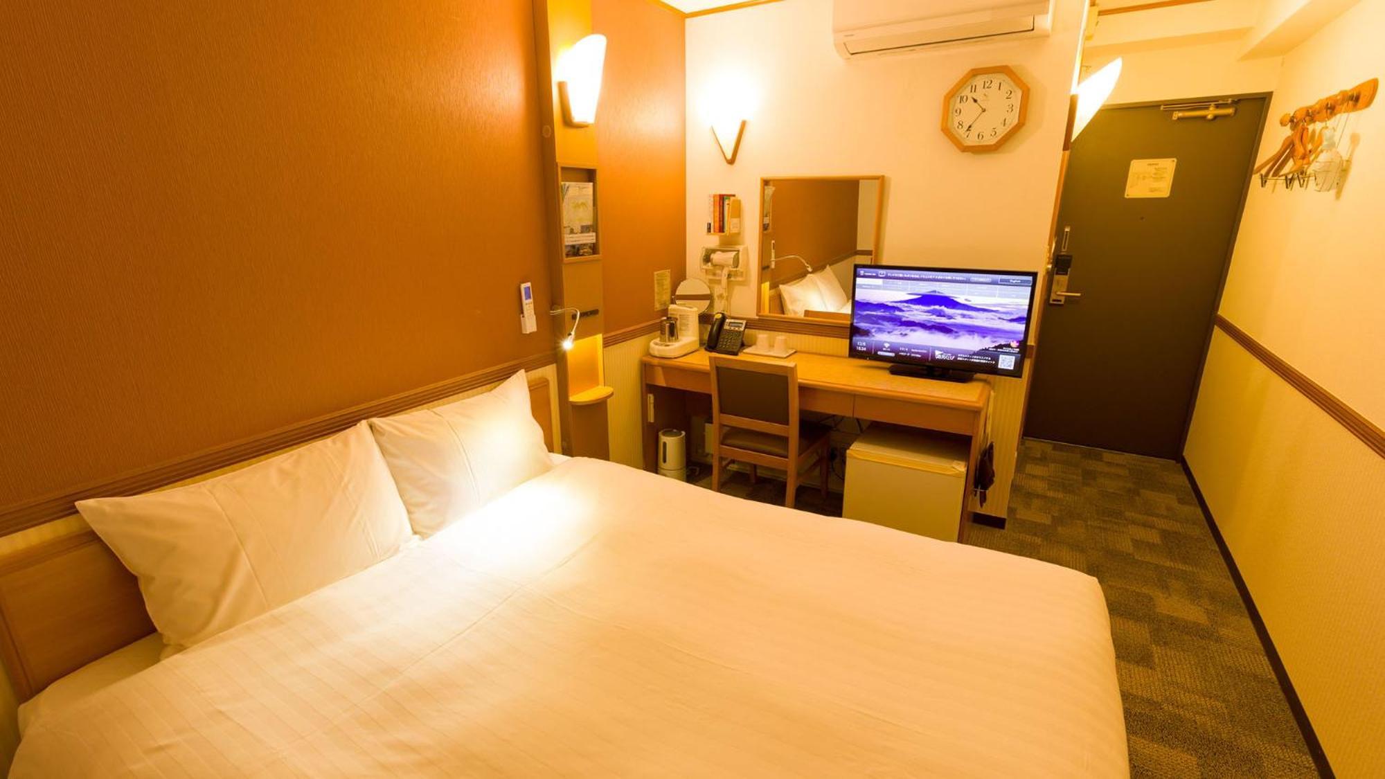Toyoko Inn Yamagata-Eki Nishi-Guchi Yamagata  Rum bild